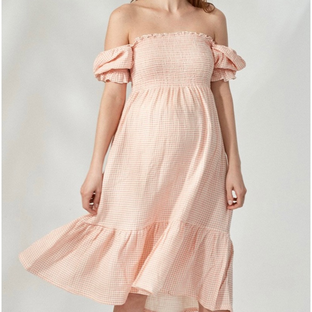 Nothing fits But Sakura dress in pink plaid.